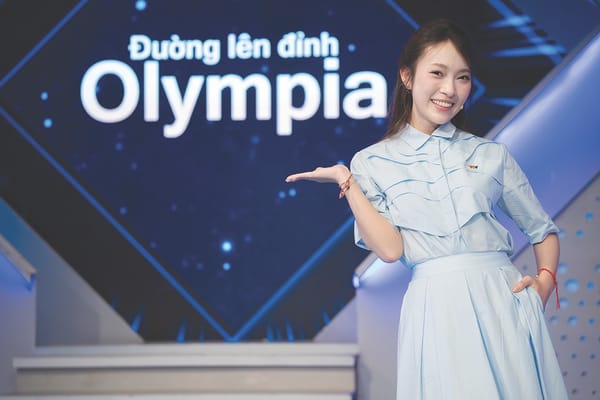 The Girl Who Went Viral Speaking Seven Languages Is Now Vietnam's National MC